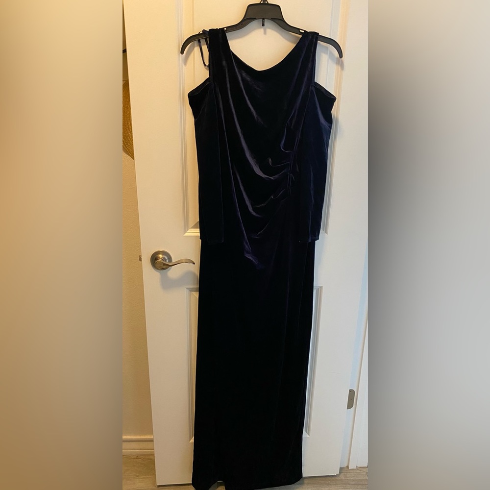 Navy Blue Velvet Dress